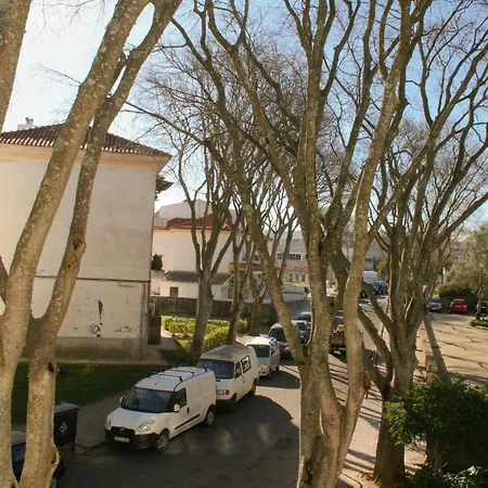 With 2 Bedrooms In Cascais, With Wonderful Sea View, Balcony Apartment Cascais